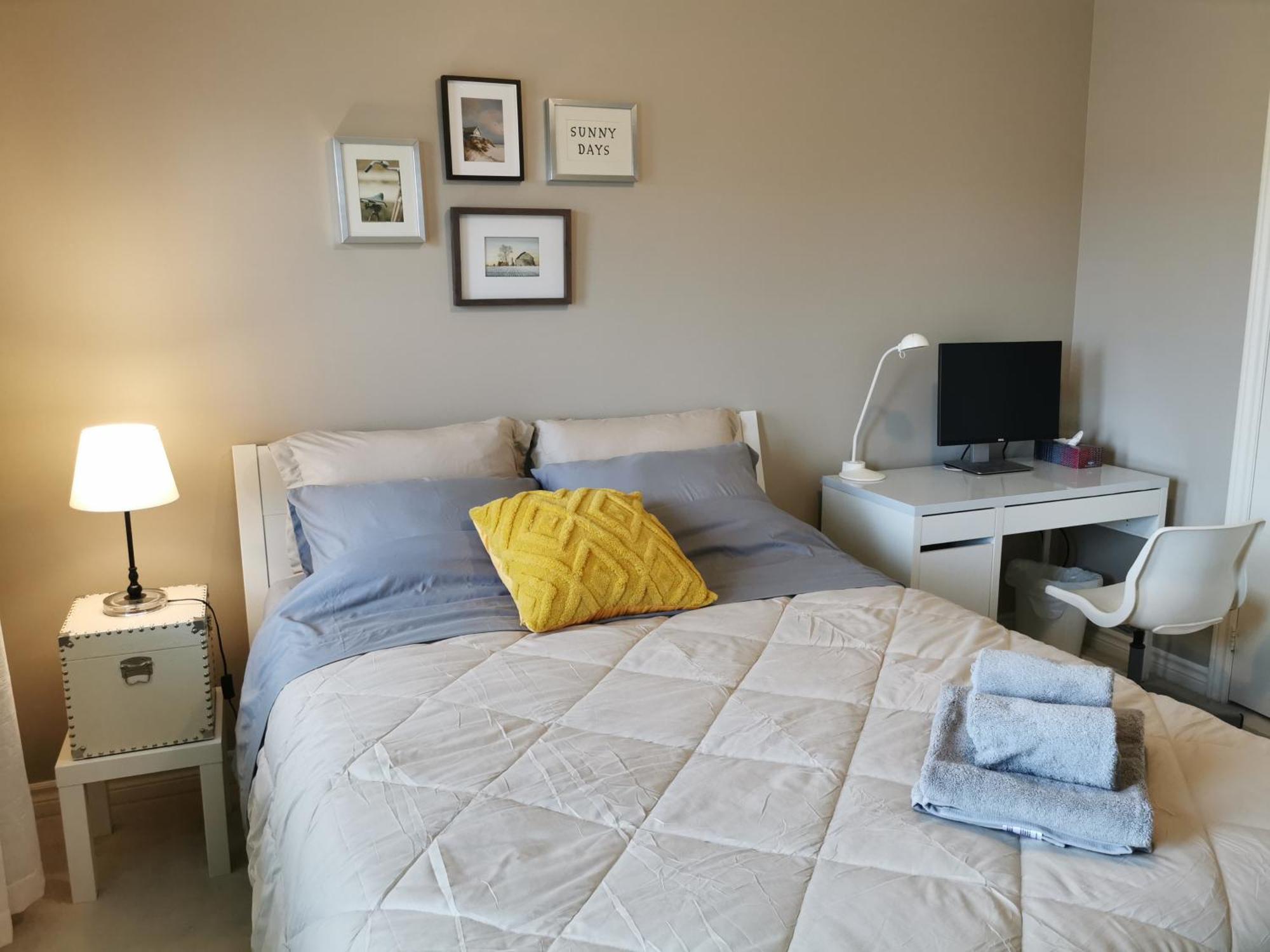 4 Bedroom 3 Washroom Charming Home In Markham With Warm Cozy Vibe Extérieur photo