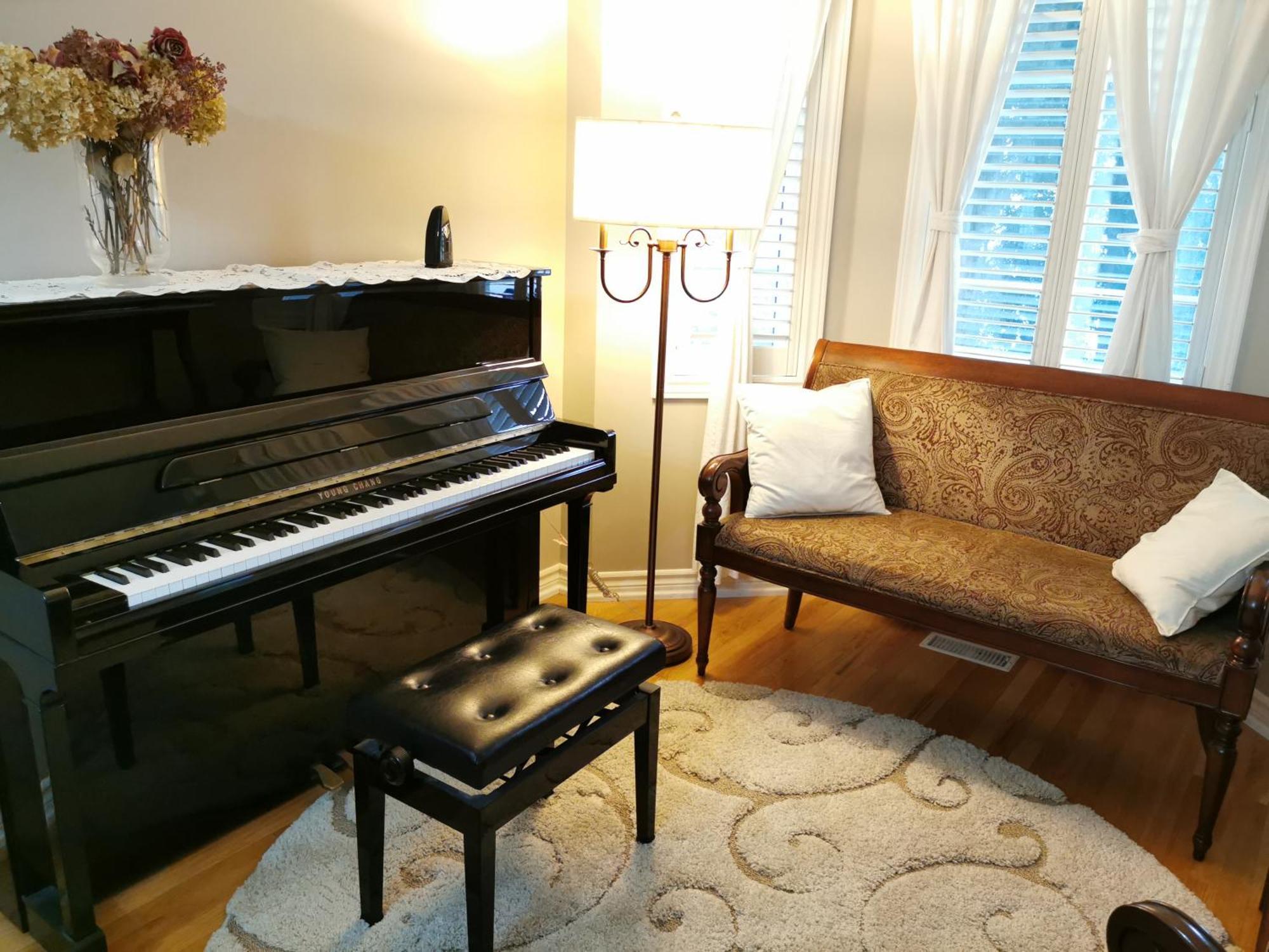 4 Bedroom 3 Washroom Charming Home In Markham With Warm Cozy Vibe Extérieur photo